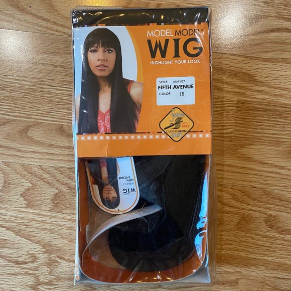 #141A MODEL MODEL SYNTHETIC WIG - Picture 6 of 6